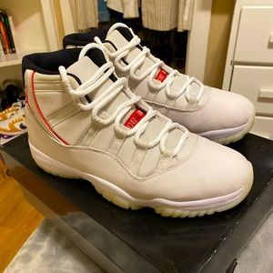 Jordan 11 Platinum Tints